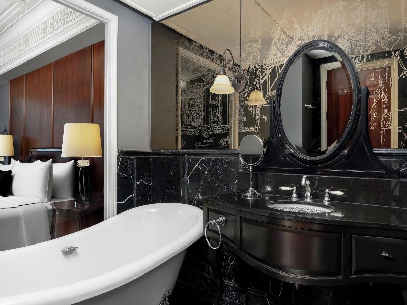 Hotel Muse Bangkok, Autograph Collection - Oda