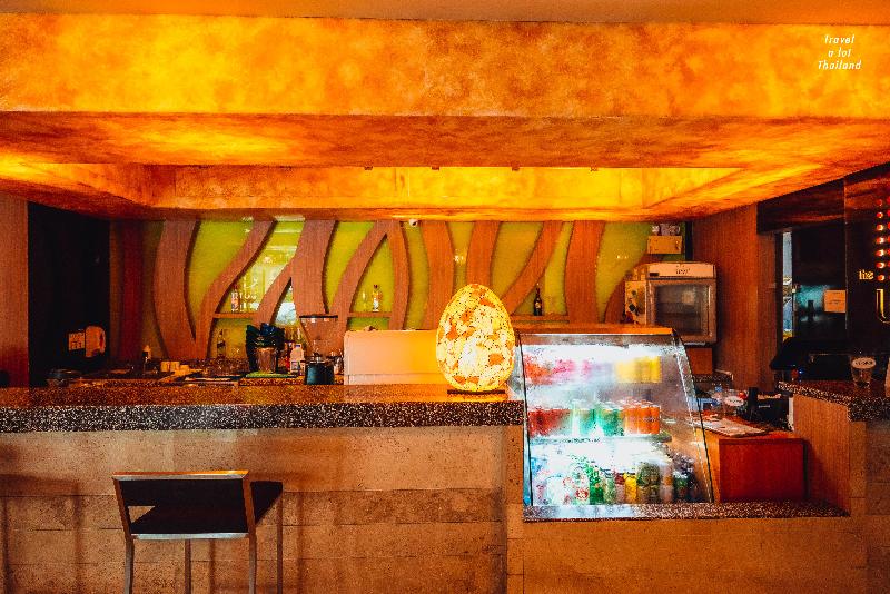Centara Pattaya Hotel - Bar