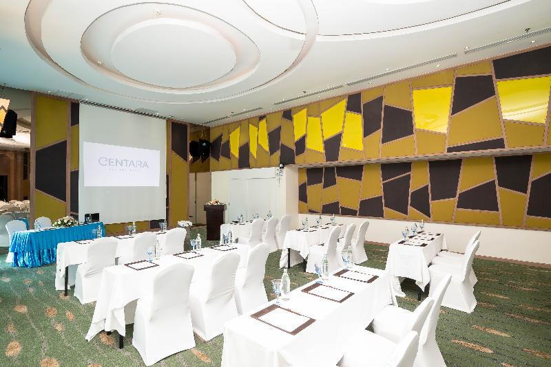 Centara Pattaya Hotel - Toplantı