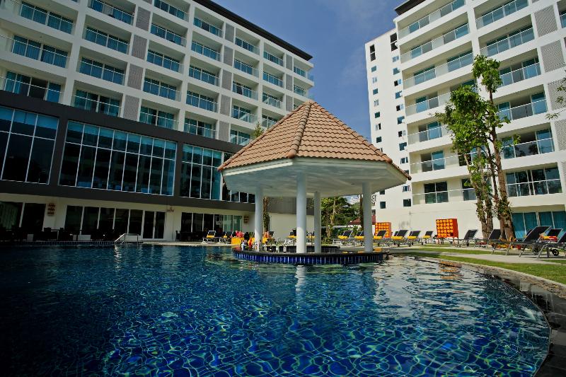 Centara Pattaya Hotel - Havuz