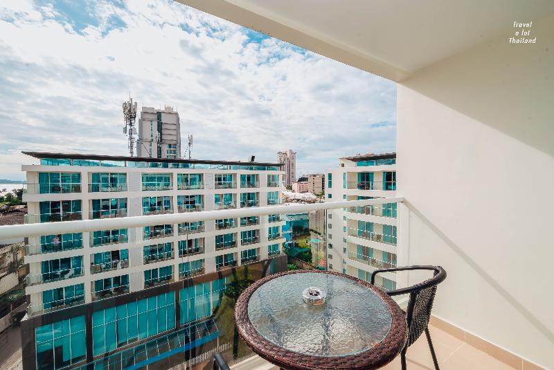 Centara Pattaya Hotel - Havuz