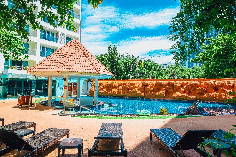 Centara Pattaya Hotel - Havuz