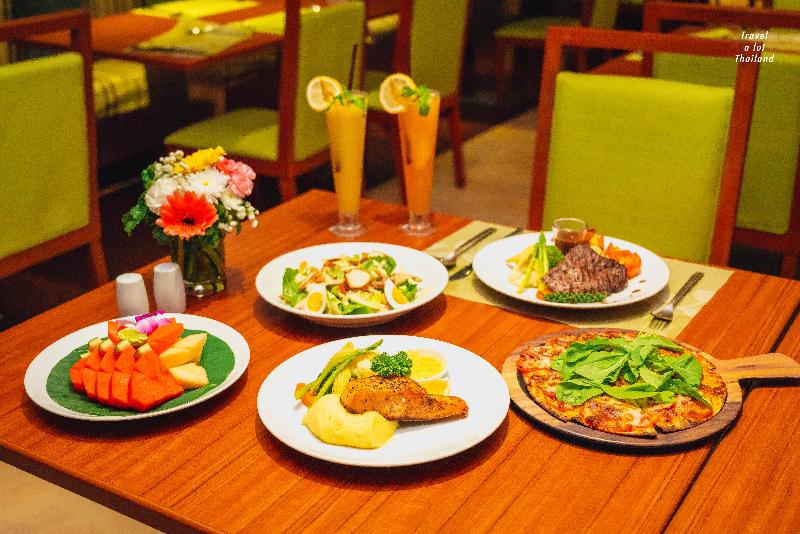 Centara Pattaya Hotel - Restoran
