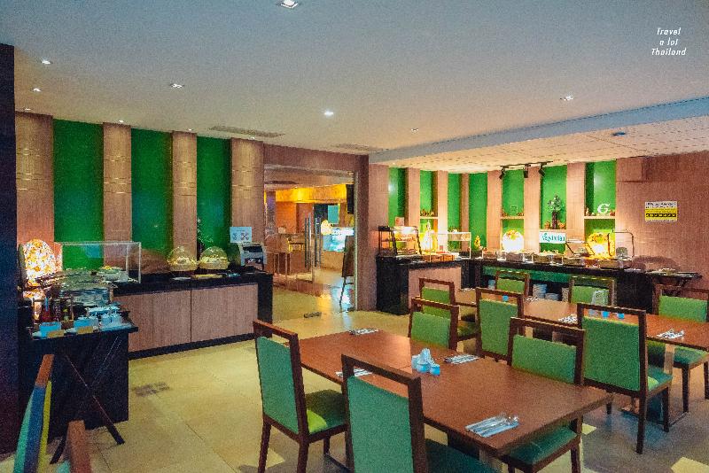 Centara Pattaya Hotel - Restoran
