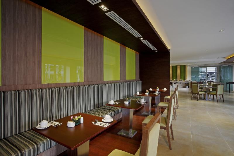 Centara Pattaya Hotel - Restoran