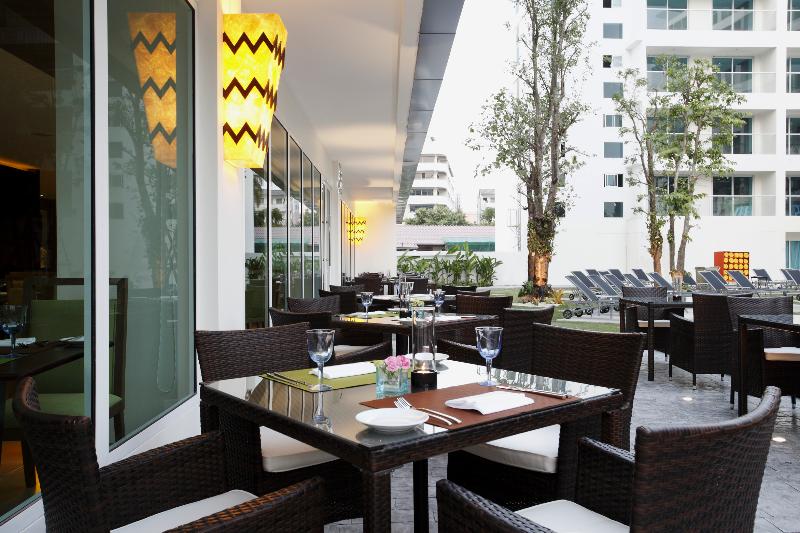 Centara Pattaya Hotel - Restoran