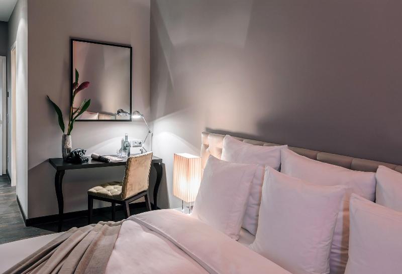 Hotel Zoo Berlin - Oda