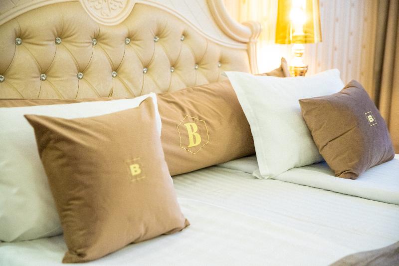 Carpathia Hotel - Oda