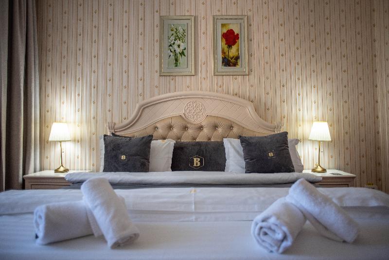 Carpathia Hotel - Oda