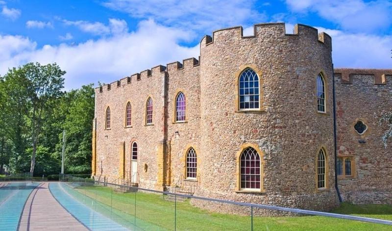 The Castle at Taunton - Genel