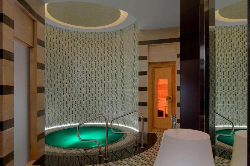 St. Regis Saadiyat Island Abu Dhabi - Aktivite