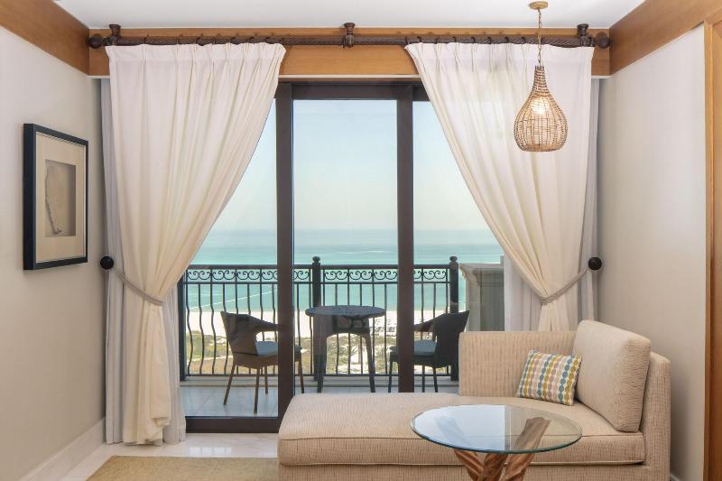 St. Regis Saadiyat Island Abu Dhabi - Oda
