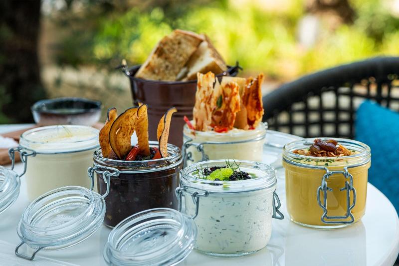 St. Regis Saadiyat Island Abu Dhabi - Restoran