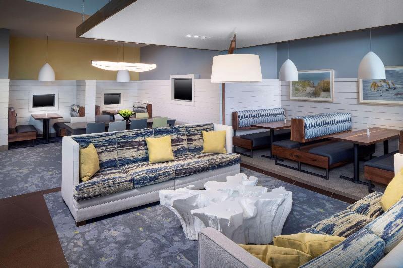 Hyatt Place Long Island East End - Lobi