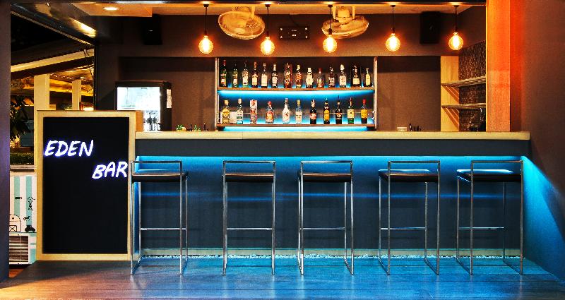 Eden Bungalow Resort - Bar