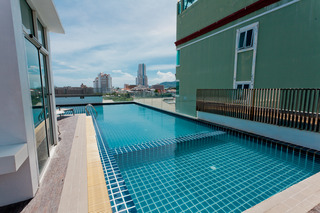 Hallo Patong Hotel & Restaurant fotoÄŸrafÄ±