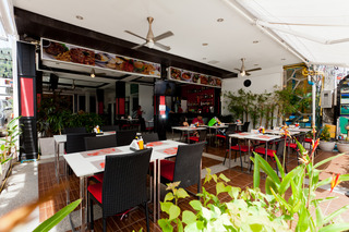 Hallo Patong Hotel & Restaurant fotoÄŸrafÄ±