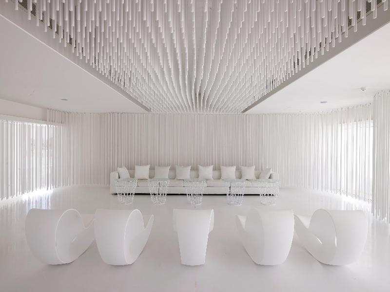 So White Beach Resort - Lobi