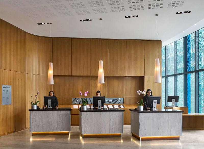 Radisson Blu Birmingham Hotel - Lobi