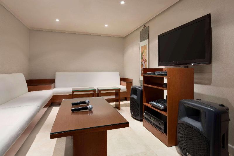 Ramada by Wyndham Abu Dhabi Downtown - Aktivite