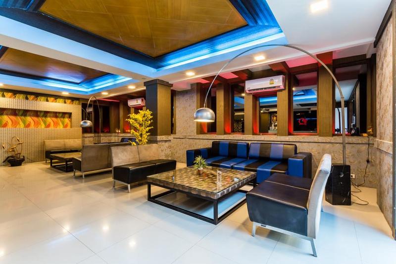 7Q Patong Beach Hotel - Lobi
