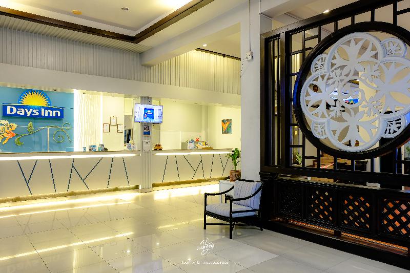 Days Inn by Wyndham Patong Beach Phuket - Lobi