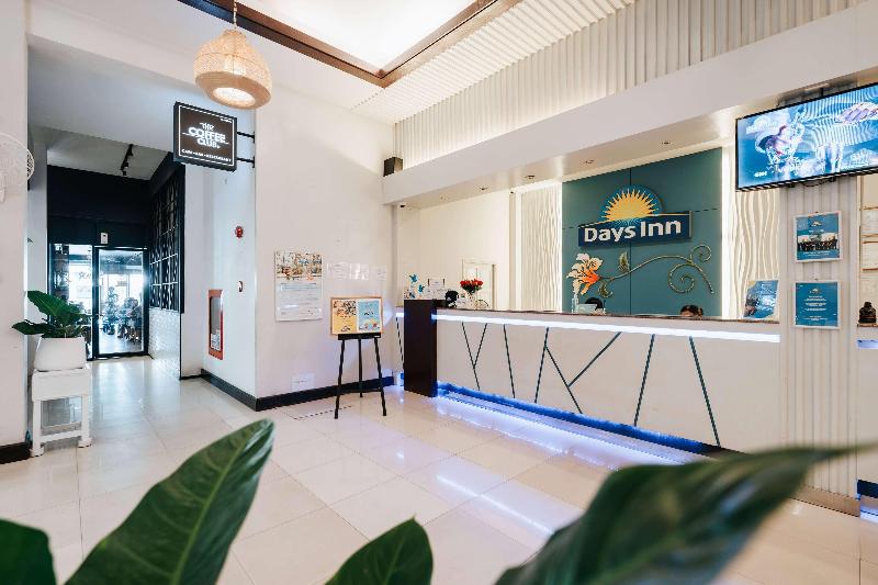 Days Inn by Wyndham Patong Beach Phuket - Lobi