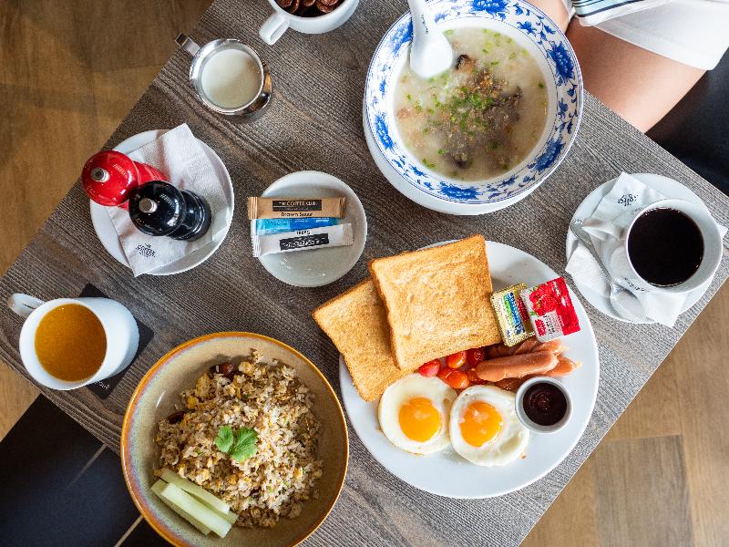 Days Inn by Wyndham Patong Beach Phuket - Restoran