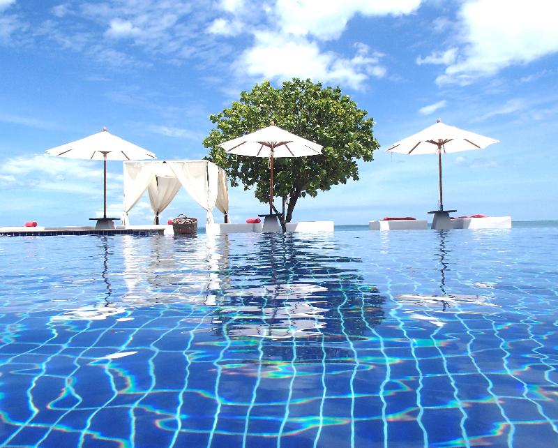 Aava Resort & Spa - Havuz