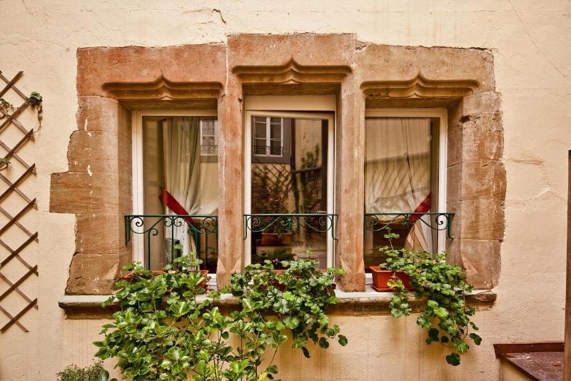 Hotel de La Couronne - Genel