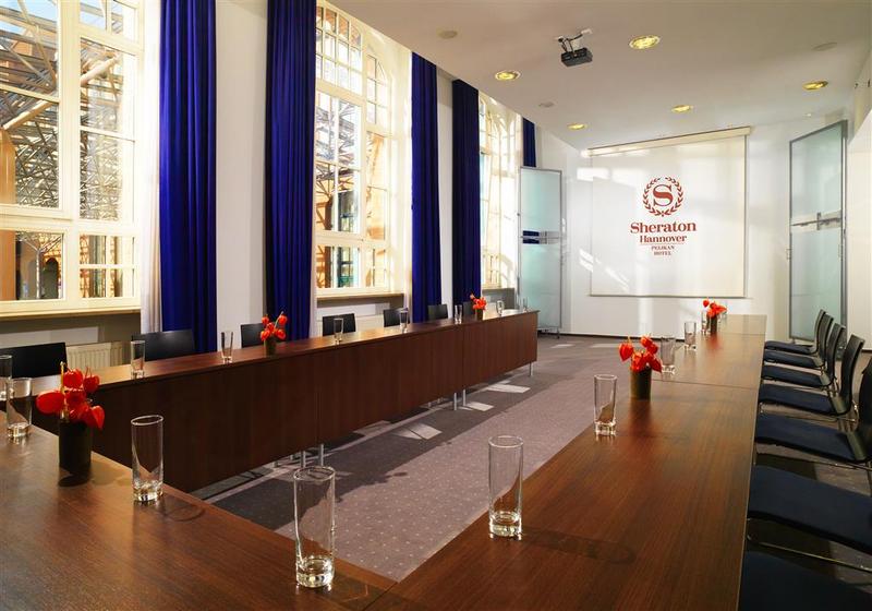 Sheraton Hannover Pelikan Hotel - Genel