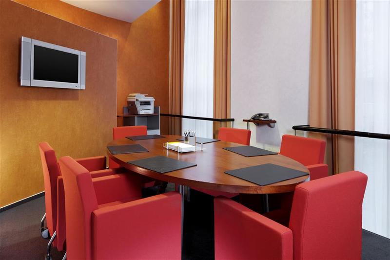 Sheraton Hannover Pelikan Hotel - Genel