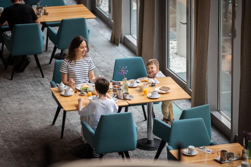 Sheraton Hannover Pelikan Hotel - Restoran