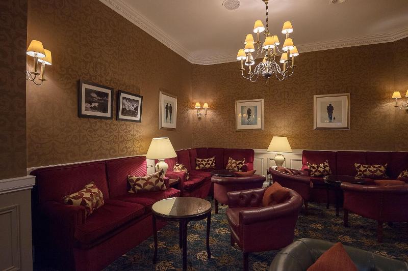 The Norfolk Royale Hotel - Bar