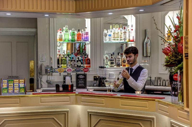 The Norfolk Royale Hotel - Bar