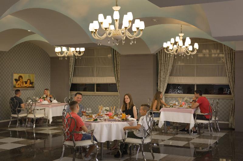 Royal Alhambra Palace - Restoran