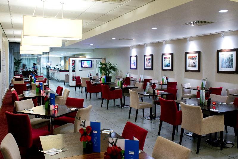 Holiday Inn Express Rotherham North - Restoran