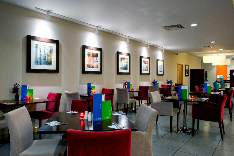 Holiday Inn Express Rotherham North - Restoran