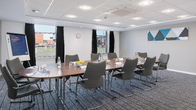 Holiday inn Express Leigh - Sports Village - Toplantı