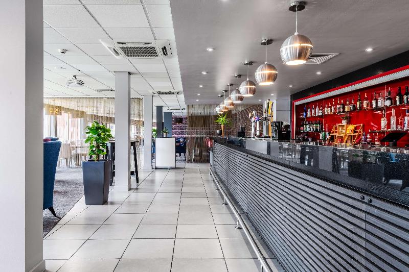 Park Inn by Radisson Peterborough - Bar