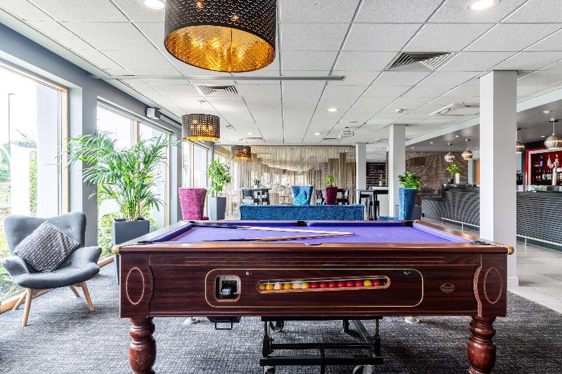 Park Inn by Radisson Peterborough - Bar