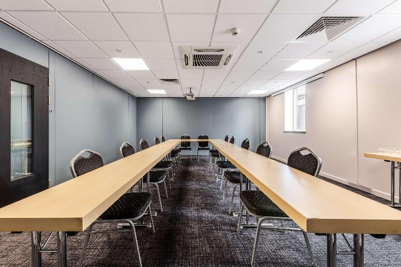 Park Inn by Radisson Peterborough - Toplantı