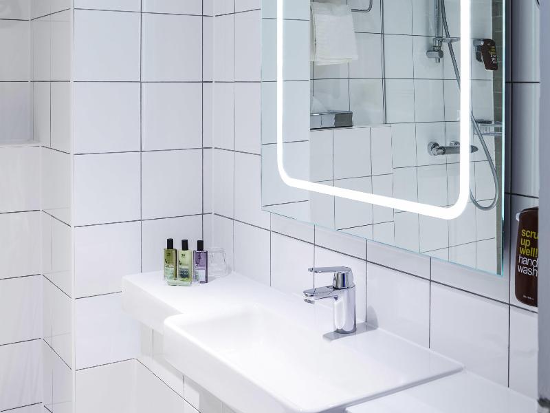 Mercure Telford Centre Hotel - Oda