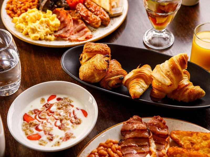 Mercure Telford Centre Hotel - Restoran