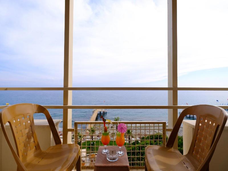 Anitas Beach Hotel - Oda