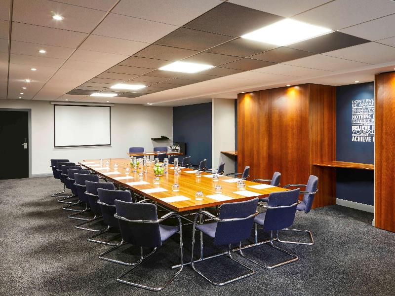 Mercure Birmingham West Hotel - Genel