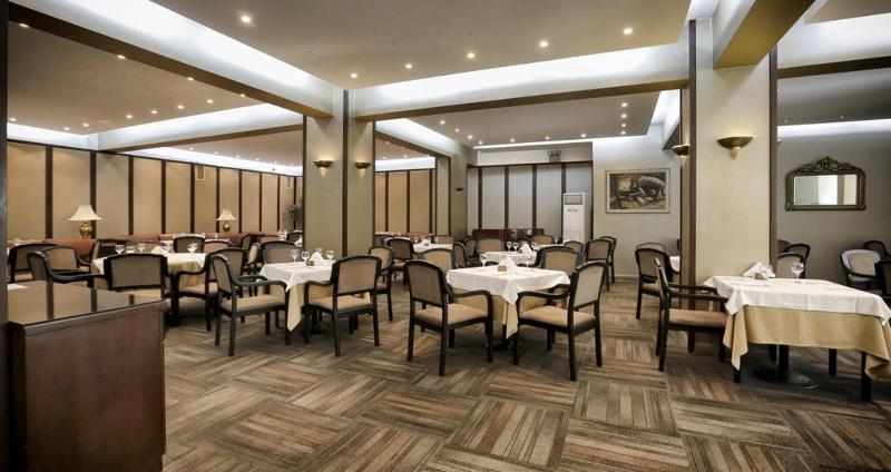 Kaya Prestige Hotel - Restoran