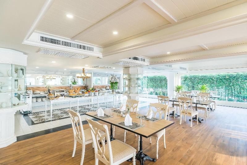 Kalanan Riverside Resort - Restoran