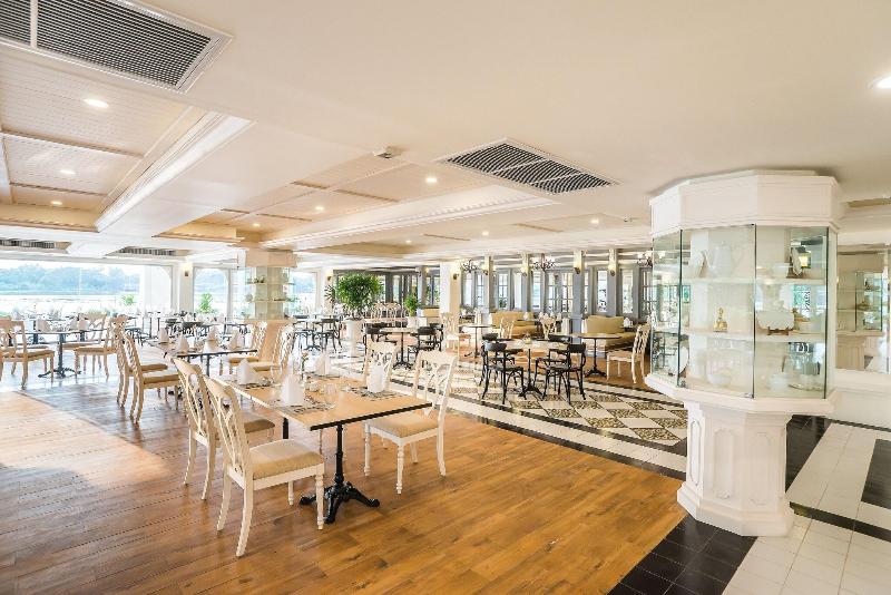 Kalanan Riverside Resort - Restoran