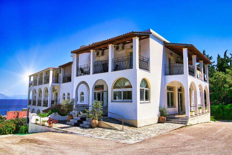 Hotel Yannis Corfu - Genel